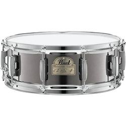 Pearl signature series store snare drum